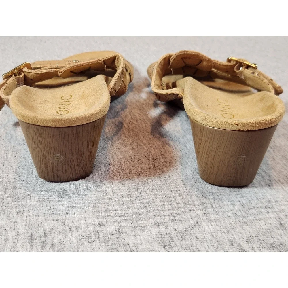 Vionic Wedge Sandals Womens 5 Tan Cork Metallic Gold Studded Strappy Slide
